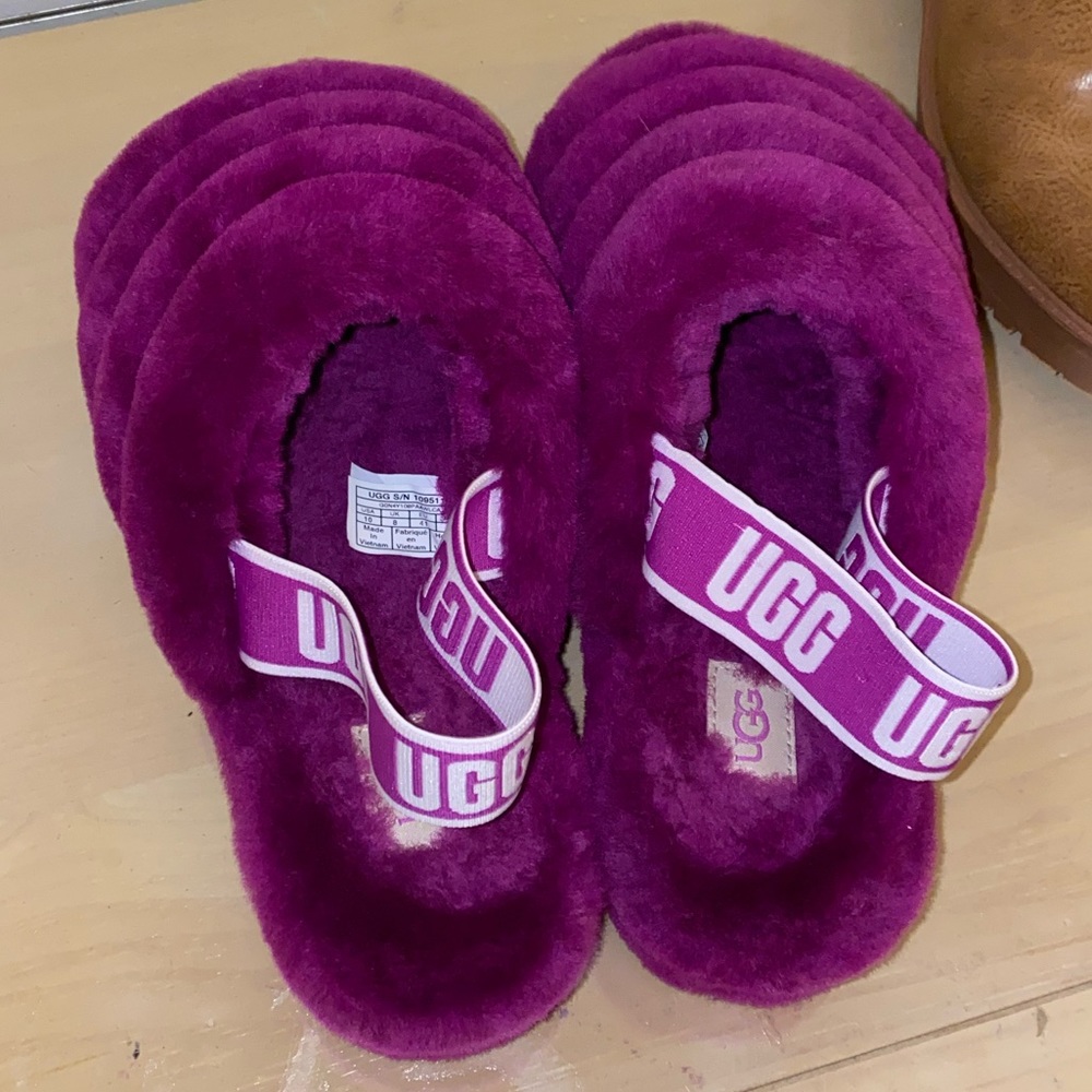 Women’s Ugg slippers